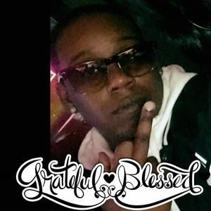 Meet your Posher, Neva